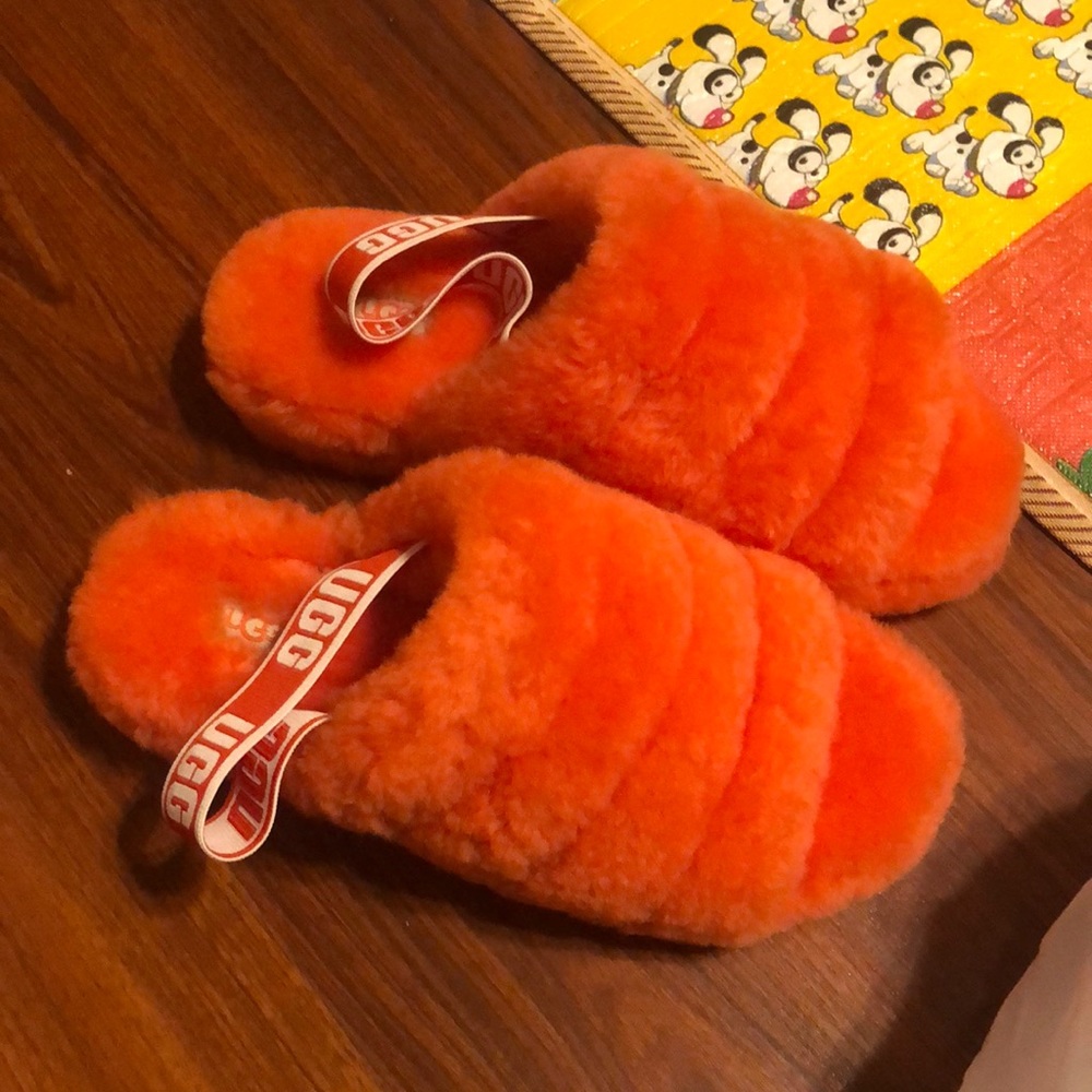 Ugg fluff yeah slides size 8 women’s